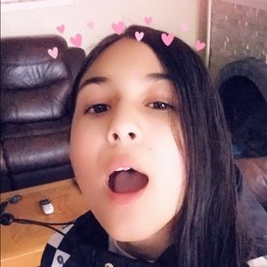 Meet your Posher, Angelina